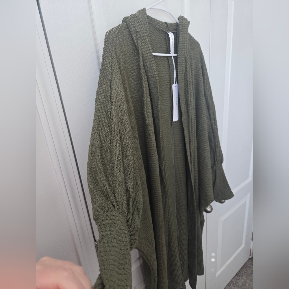 Dear Scarlett Olive Green Open-Front Hooded Long Cardigan Duster Size Small NWT - Picture 3 of 4